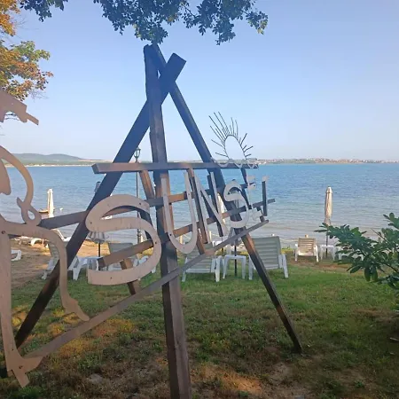 Sea View & Pools & Free Parking - Santa Marina, Santa Mare Appartamento *
