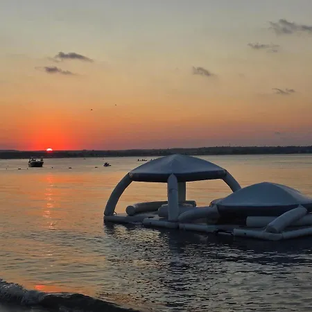 Appartamento Sea View & Pools & Free Parking - Santa Marina, Santa Mare *
