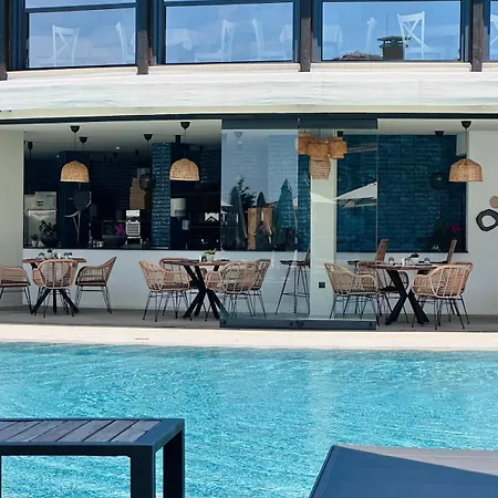 Sea View & Pools & Free Parking - Santa Marina, Santa Mare